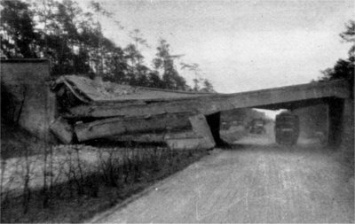 This destroyed bridge blocked only half of the autobahn