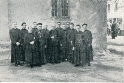 Priests and monks who took part in memorial services at Plouay